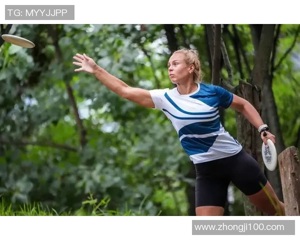 飞盘逆袭：成都飞盘队的奋斗与荣耀全纪录